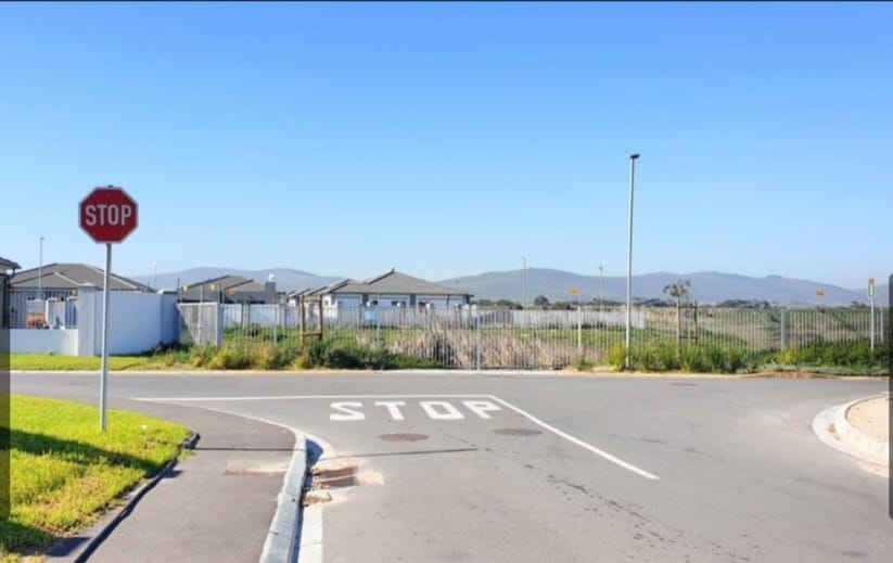 3 Bedroom Property for Sale in Table View Western Cape